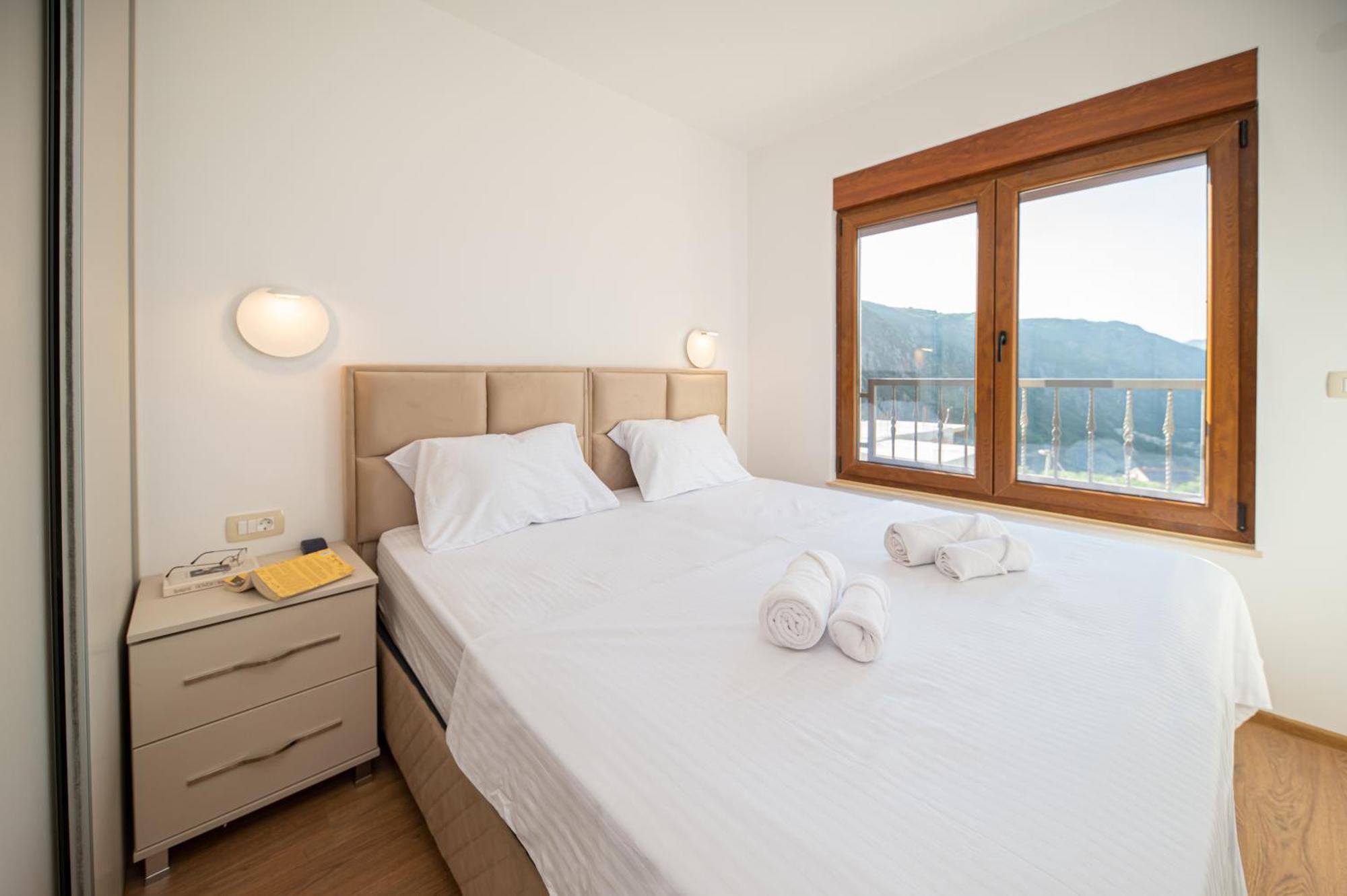 Appartement Red Hill à Kotor Extérieur photo