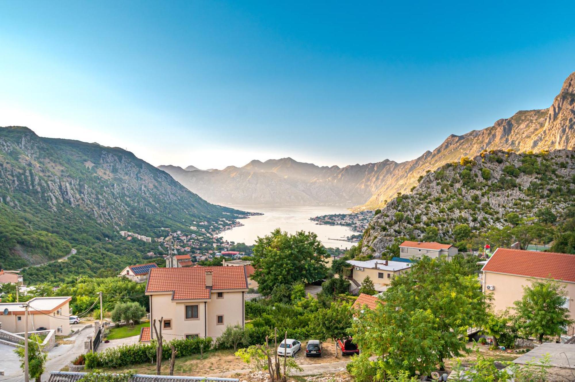 Appartement Red Hill à Kotor Extérieur photo